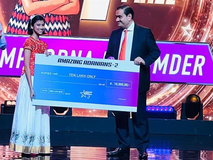 In-House Talent Show Amazing Adanians 2